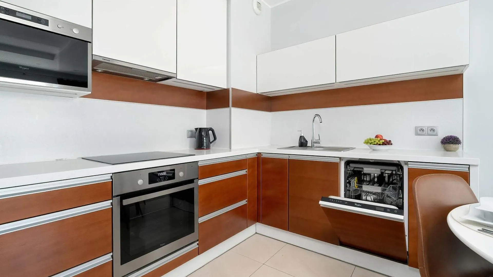 Polwiejska Modern Apartment With Ac & Remote Work In Poznan Centre By Noclegi Renters 0*,  Poland